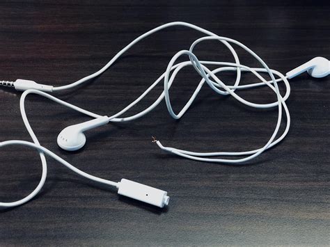 How to Repair Your Frayed or Broken Headphone Wires.